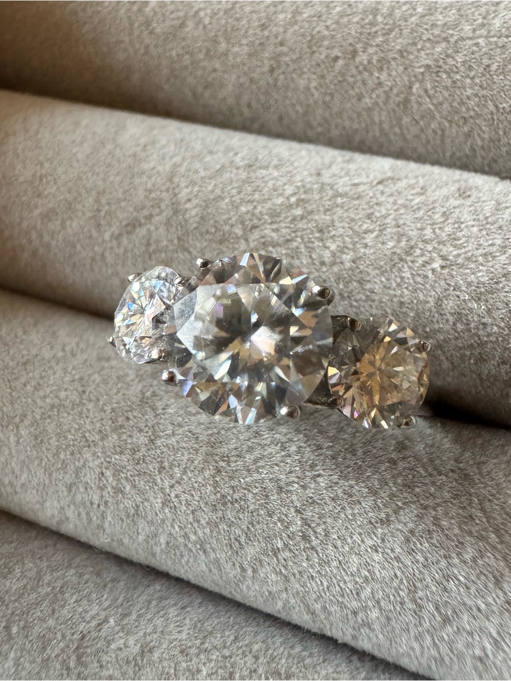 D’Joy 3.50 CTW Moissanite Trinity Spark Ring 18K Gold 925 Size 8